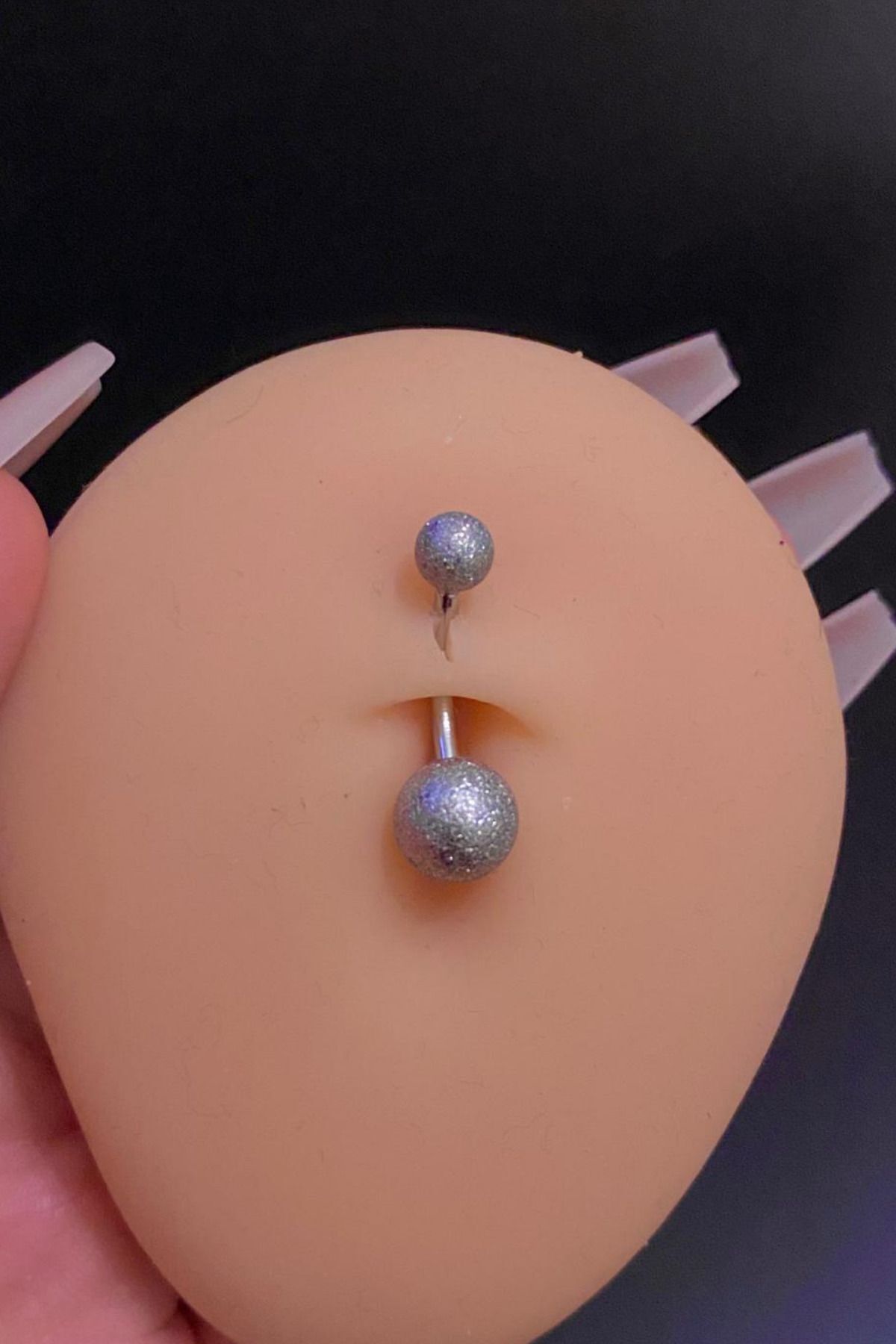 Kadın Gümüş Renk Cancanlı Detaylı Çelik Göbek Piercing