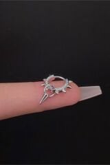 Kadın Spayk Model Tragus Helix Kıkırdak Sallantılı Çelik Halka Piercing