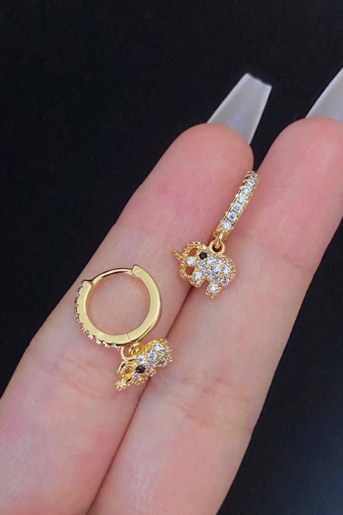 Kadın Fil Figür Zirkon Taşlı Tragus Helix Kıkırdak Sallantılı Çelik Halka Piercing