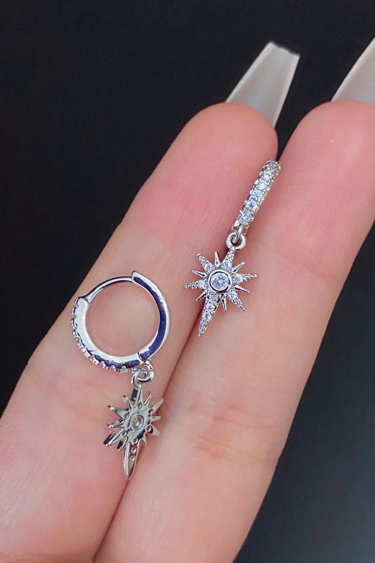 Kadın Kuzey Yıldız Figür Zirkon Taşlı Tragus Helix Kıkırdak Sallantılı Çelik Halka Piercing