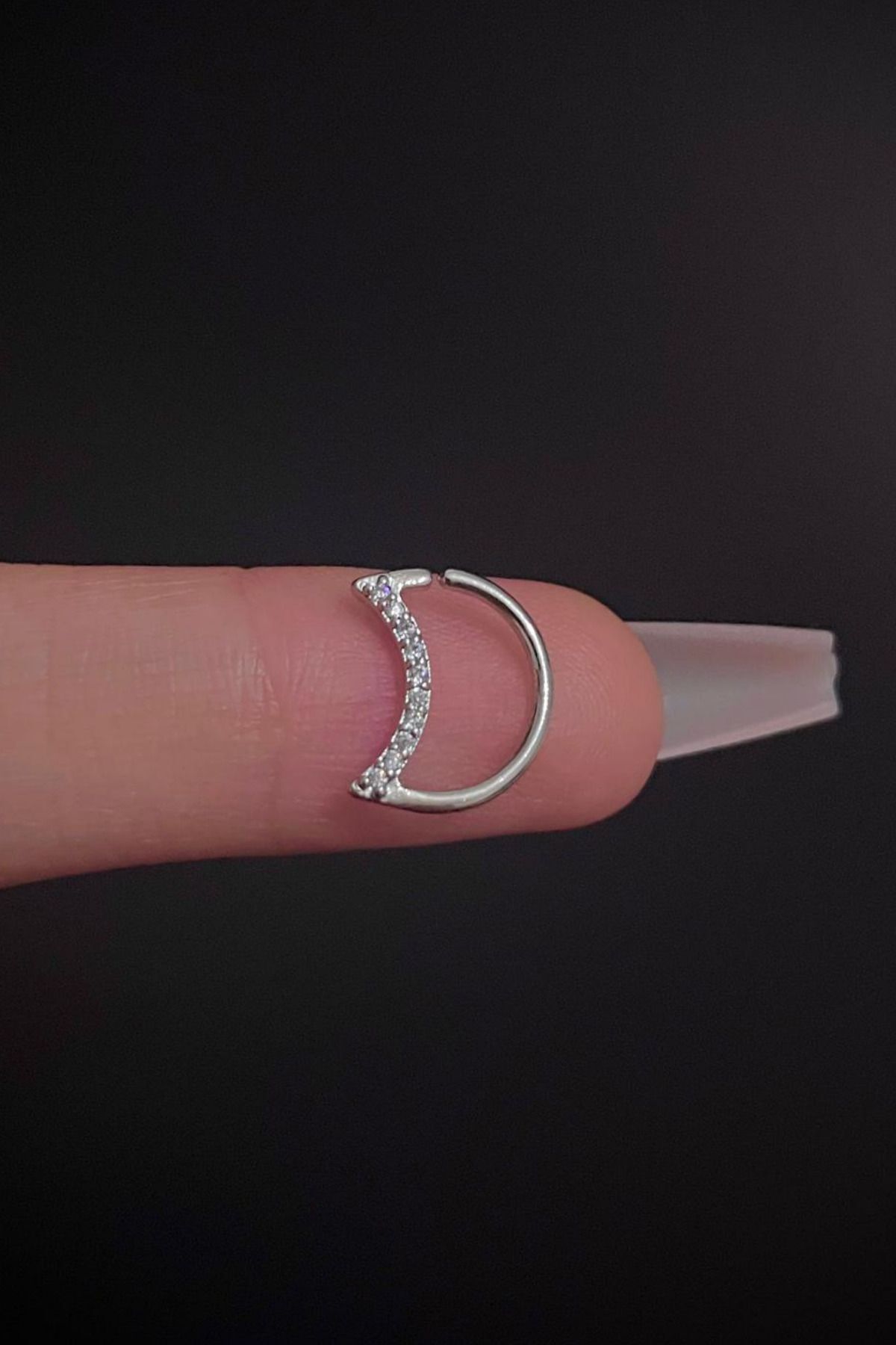 Kadın Ay Figürlü Zirkon Taşlı Daith, Septum ve Kıkırdak Halka Çelik Piercing