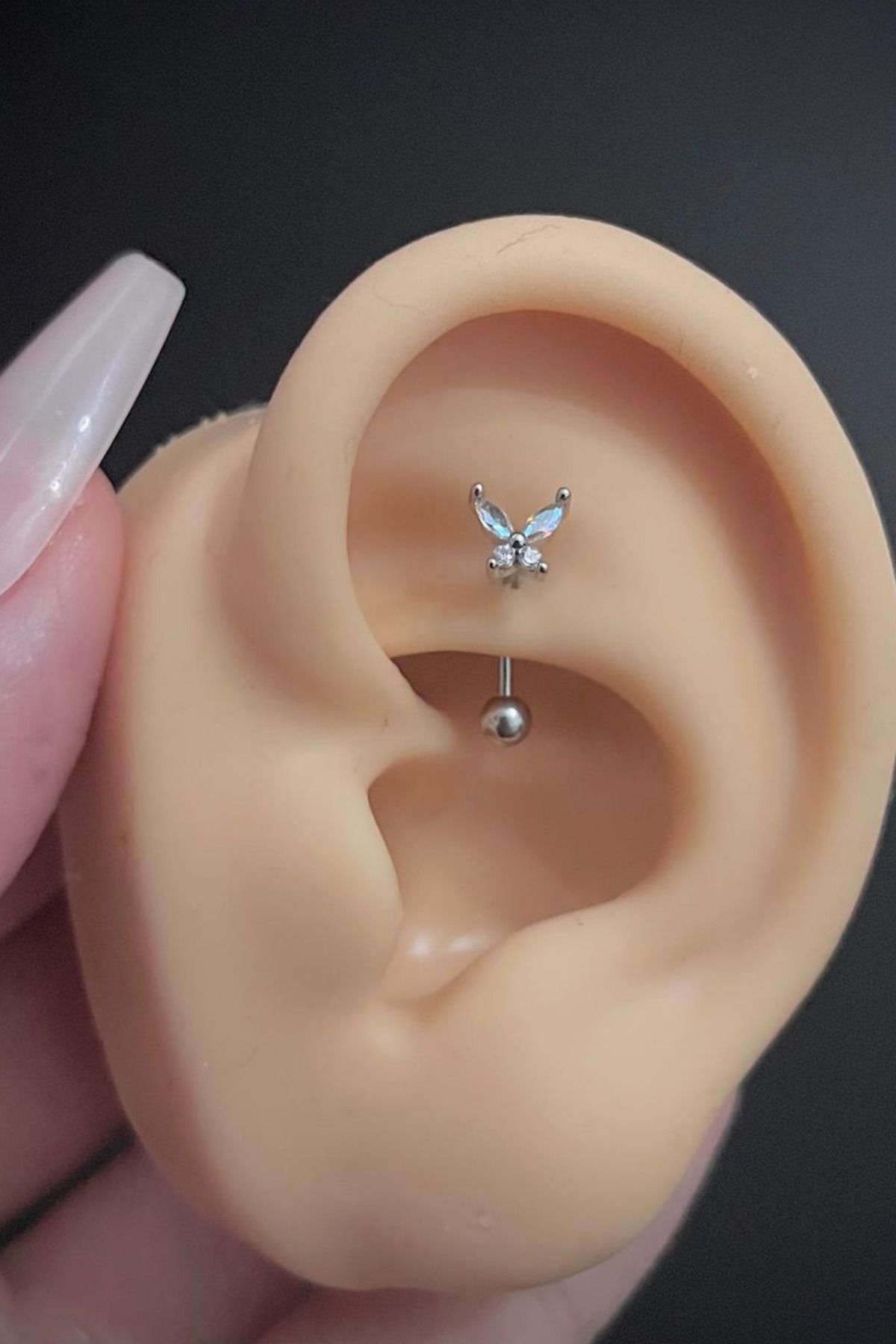 Kadın Kelebek Figürlü Hologram Taşlı Rook Ve Kaş Çelik Piercing