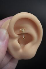 Kadın Elmas Figürlü Zirkon Taşlı Rook ve Kaş Çelik Piercing