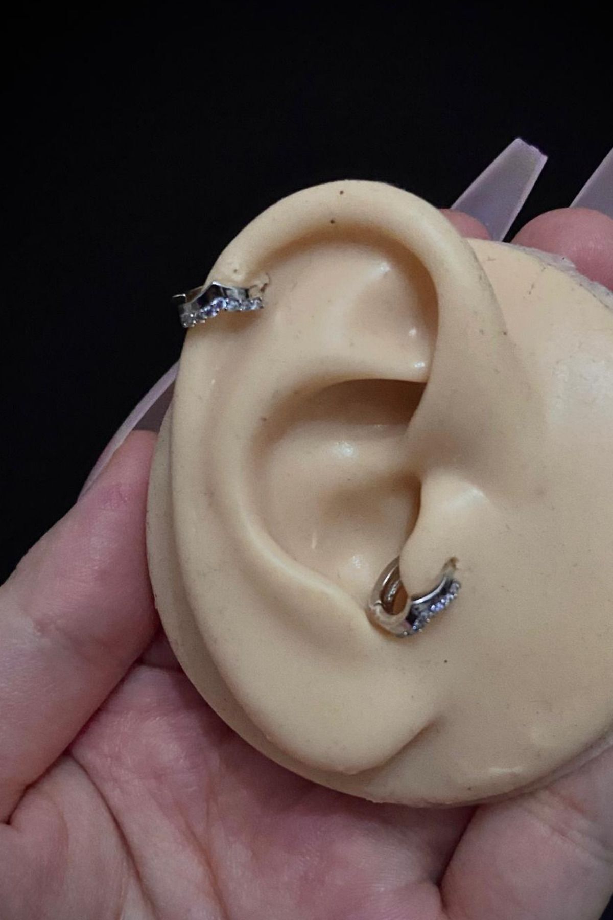 Kadın Zikzaklı Model Zirkon Taşlı Tragus Helix Kıkırdak Halka Çelik Piercing