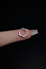 Kadın Beşgen Figürlü Tragus Helix Kıkırdak Halka Çelik Piercing