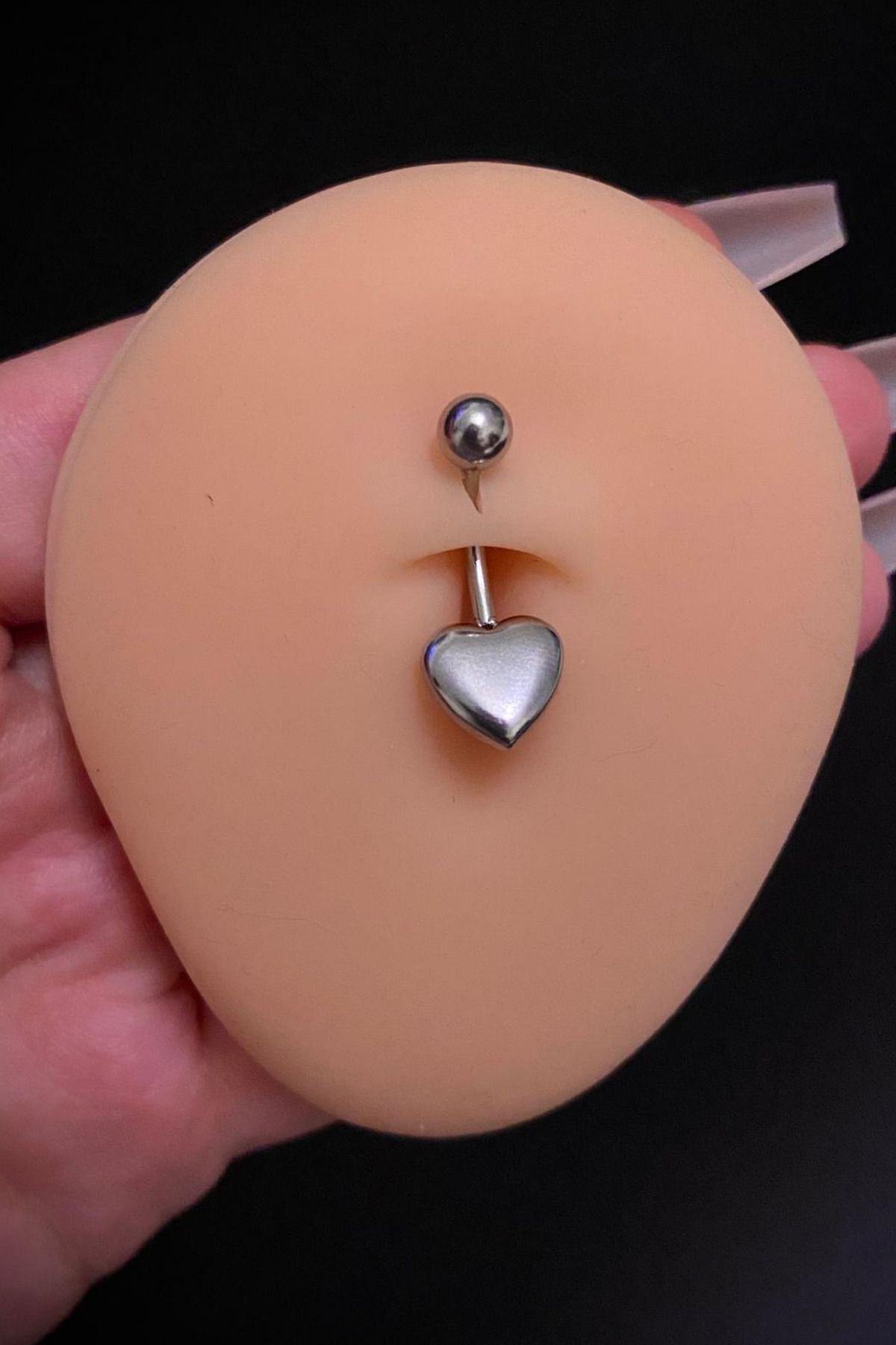 Kadın Gümüş Kalp Figürlü Cerrahi Çelik Göbek Piercing