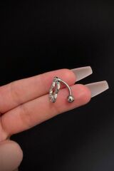 Kadın Gümüş Renk Üstten Yonca Figürlü Cerrahi Çelik Göbek Piercing