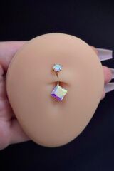 Kadın Gold Renkli Kare Taşlı Belly Cerrahi Çelik Göbek Piercing