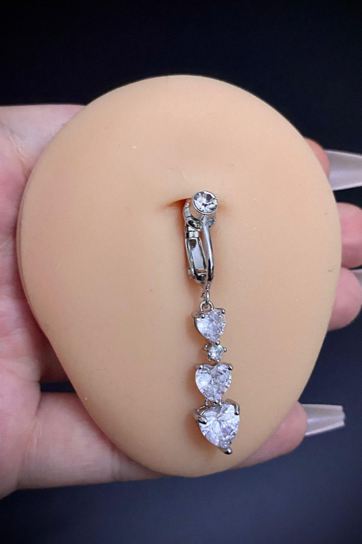 Kadın 3 Sıra Sallantılı Kalp Figürlü Sıkıştırma Deliksiz Belly Göbek Piercing